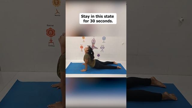 How To Do Cobra Pose | #shorts #yoga #yogaeveryday смотреть онлайн