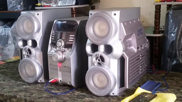 Jvc Hx-D77 + Bafles Z1(The Notoriuos B.I.G & Project Pat - Relax & Take Notes) смотреть онлайн