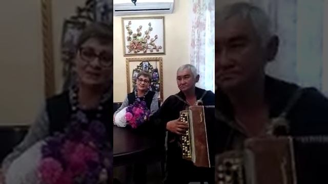 Краснояровский Дом досуга. Римма Синякова и Аубикер Бисалиев смотреть онлайн