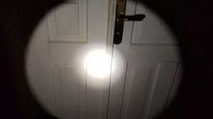 Обзор фонаря Convoy L21B - всего за 50$ и на SBT90.2