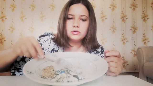 МУКБАНГ | КЛЕЦКИ | КОТЛЕТА | АСМР | MUKBANG | ASMR | БОЛТАЕМ