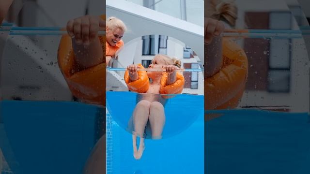 Детская вечеринка у бассейна? смотреть онлайн