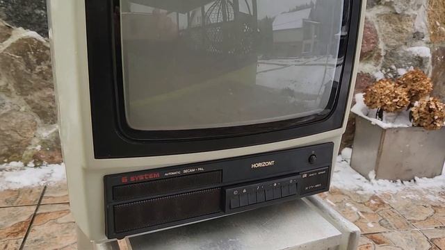 Горизонт-466Д. Первый переносной белорусский цветной телевизор. смотреть онлайн