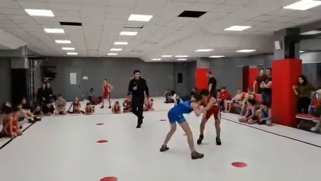 1/3.Мухаммадюсуф Баходурзода до 45 кг. Выиграл первую схватку в турнире. смотреть онлайн