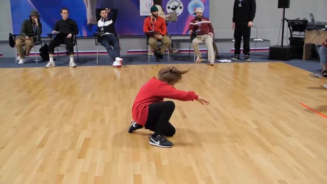 Final 7-10 Bgirl ФОКС Vs NYUSHA - брейкданс, Чемпионат Москвы