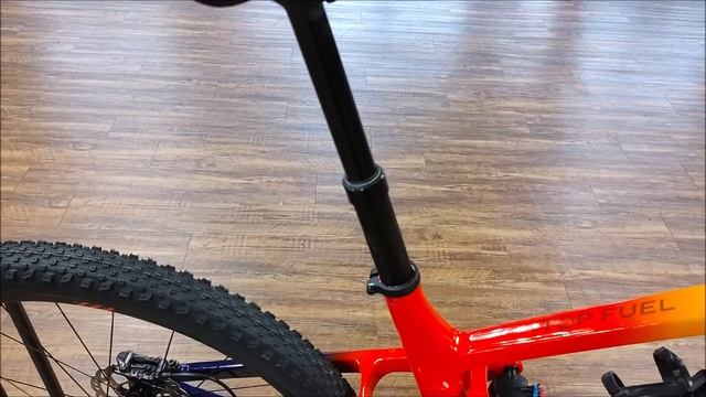 2022 Trek Top Fuel 9.8 XT Project One Upgrade Fox Factory Kovee XXX Walkaround with Actual Weight смотреть онлайн