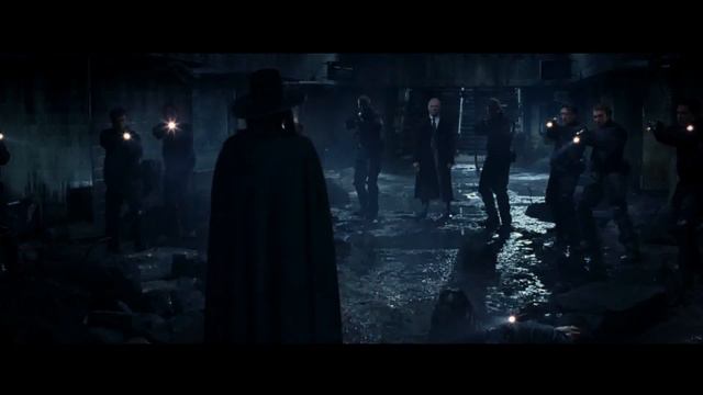 V for Vendetta - Final Fight Scene Mr Creedy. смотреть онлайн