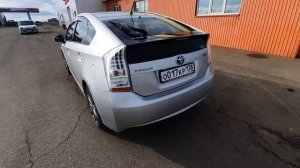 Тойота Приус 2009 года