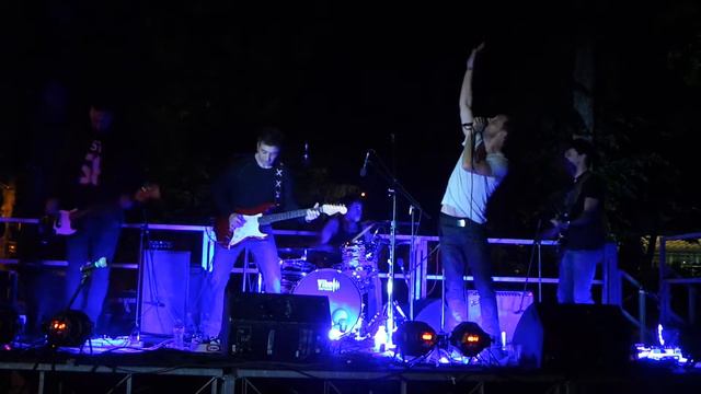 Dhamm live @ Imola - Il mare in tempesta смотреть онлайн
