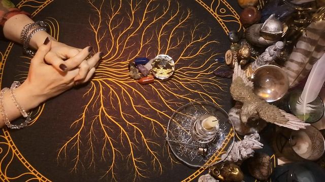 28.Можно ли КАМНИ заряжать под ЛУННЫМ светом? Мифы и Дурость. смотреть онлайн