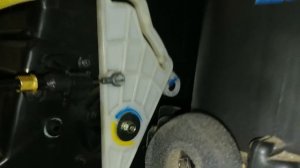 Регулируем тросик заслонки печки шевроле лачетти для зимы