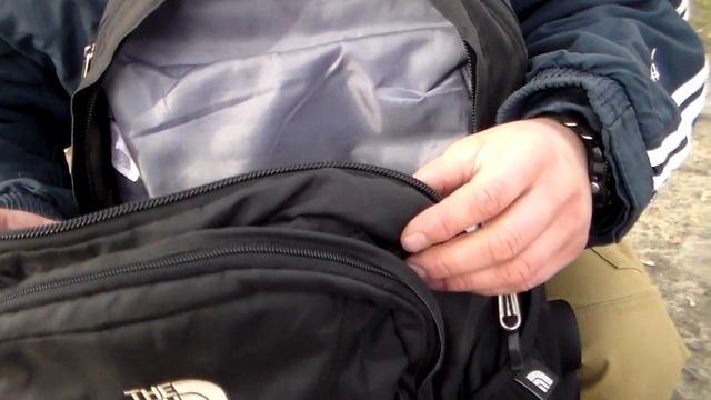 Рюкзак The North Face SURGE смотреть онлайн
