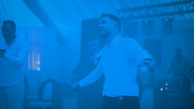 Flavi Tița - Mută-te La Mine ❤️ LIVE - Colaj Manele 2023