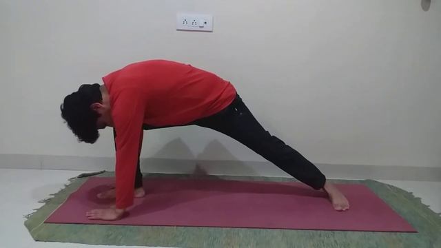 Yogacharya Ravi Kumar (yoga Ravi) Ashtanga Vinyasa yoga primary series смотреть онлайн