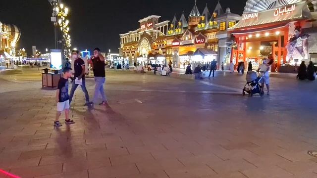 Весёлые танцы в Глобал Виладж! ???? Галлограмма! ???? смотреть онлайн