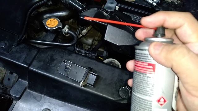Cómo cambiar y limpiar el SENSOR MAF del Nissan Tiida смотреть онлайн