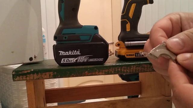 Лайфхак-мощный магнитный битодержатель на любой шуруповерт бесплатно смотреть онлайн