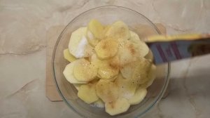 Картофель кружочками запеченный в духовке