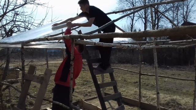 Парник из стрейча своими руками Весенняя суета смотреть онлайн