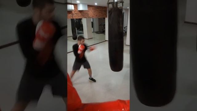 1 месяц тренировок 3 раза в неделю. Рустам Какар смотреть онлайн