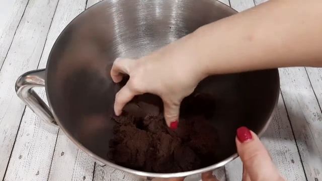 Пирожные МАНДАРИНЫ?+ рецепт шоколадного бисквита. смотреть онлайн