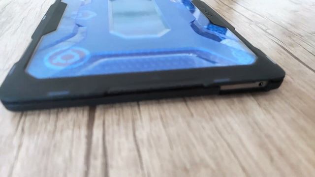 SUPCASE / UNICORN BEETLE CASE for Macbook Pro 13" / Armour Case смотреть онлайн