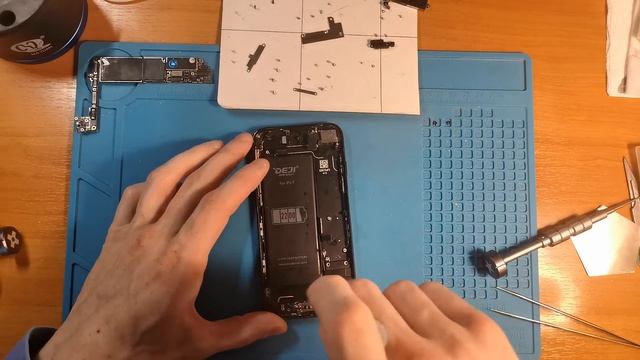 iPhone 7 не работает микрофон. Замена нижнего шлейфа зарядки/ ремонт телефонов в г. Железнодорожный смотреть онлайн