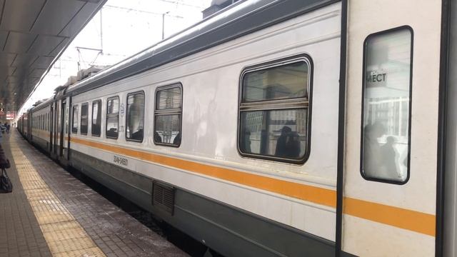 ЭД4М-0466 ЦППК Перекраска Наше Подмосковье На станции Аминьевская смотреть онлайн