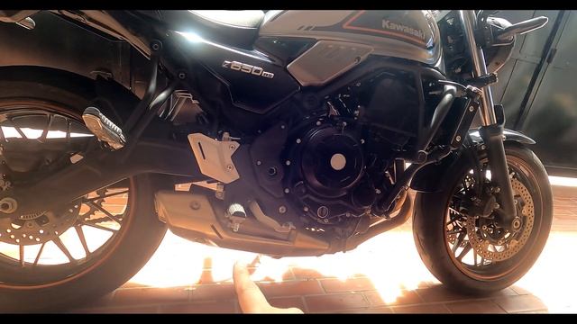 Kawasaki Z650 RS  (English)