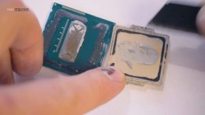 Термопаста под крышкой процессора - нужно ли менять ее через 4 года?