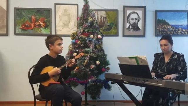 Карагаев Саша - "Старинный Гобелен", преподаватель: Денисов В.И. смотреть онлайн