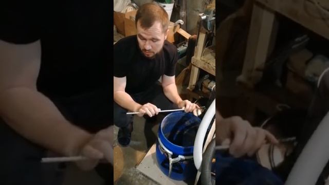 СТРОИТЕЛЬНЫЙ ЦИКЛОН. Бочку циклона больше не сжимает ЛАЙФХАК смотреть онлайн