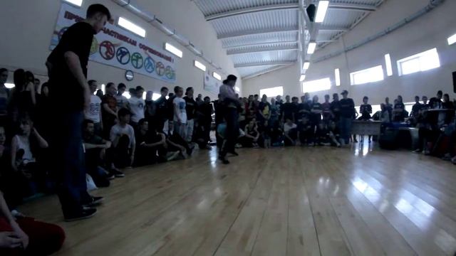 Mr.Funny/Танцы Улиц/Тюмень/Trouble Makers CREW смотреть онлайн