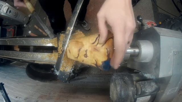 Woodturning - Resin and Rose Bush Root смотреть онлайн