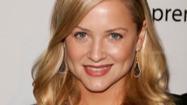 Hey Mama - Jessica Capshaw смотреть онлайн