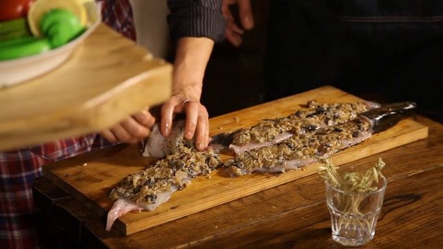 Самая вкусная рыба! Щука с грибами и сметаной в печи.| Рецепт рыбного блюда смотреть онлайн
