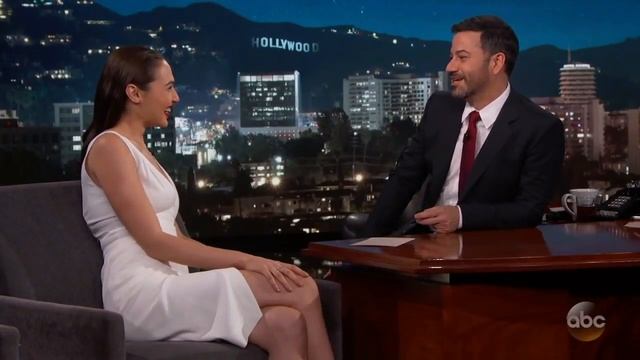 Gal Gadot Funny Moments смотреть онлайн