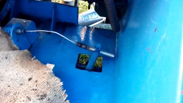 МТ Козачок - автодотяжка на міжколісне блокування смотреть онлайн