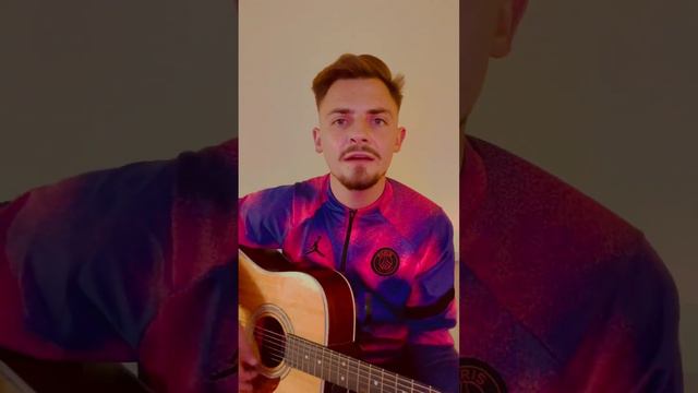 Тёмно-оранжевый закат…. смотреть онлайн