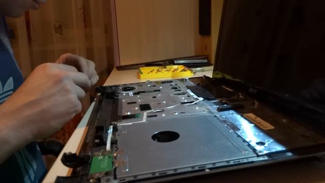 Сборка ноутбук Acer Aspire 5820TG часть 2 смотреть онлайн