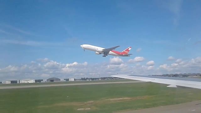 BOEING 777-200ER NordWind взлет из Шереметьево смотреть онлайн