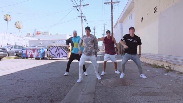 We're Never Going To The Mall Again | The Williams Fam x ThreadBeast смотреть онлайн