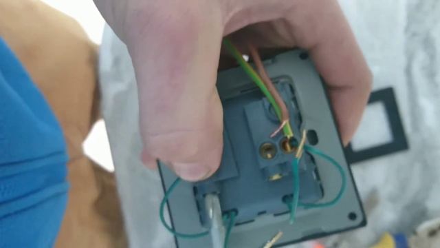 Как подключить двухклавишный выключатель із Aliexpress правильно смотреть онлайн