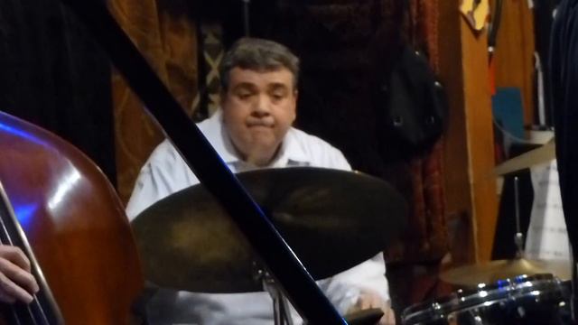 Lawrence(Larry)Pasquale with the NYC Jazzworkshop Quintet @ Smalls Jazz Club смотреть онлайн
