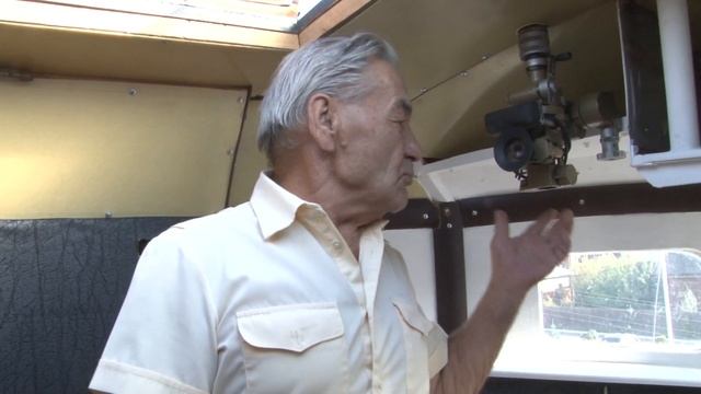 Житель посёлка Васильево украсил свой дом рубкой подводной лодки смотреть онлайн