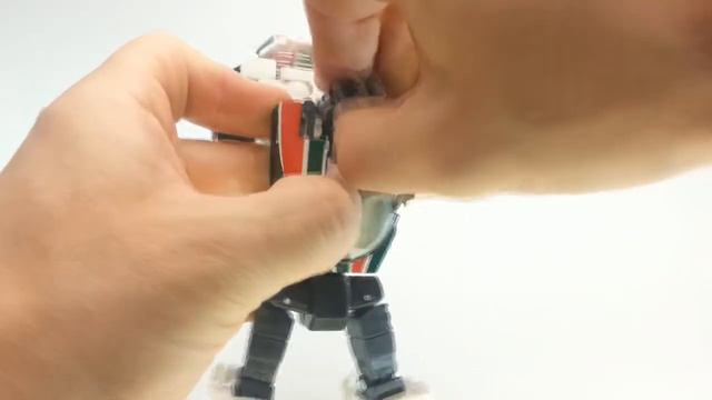Video Review Of The Transformers Masterpeace MP-20 Wheeljack на Русском