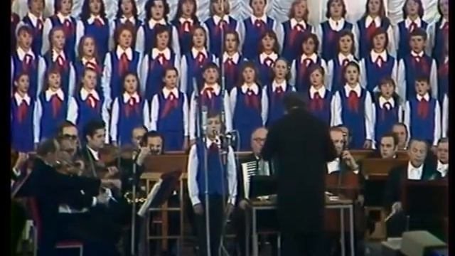Большой детский хор, солист Виталий Николаев. Просьба смотреть онлайн