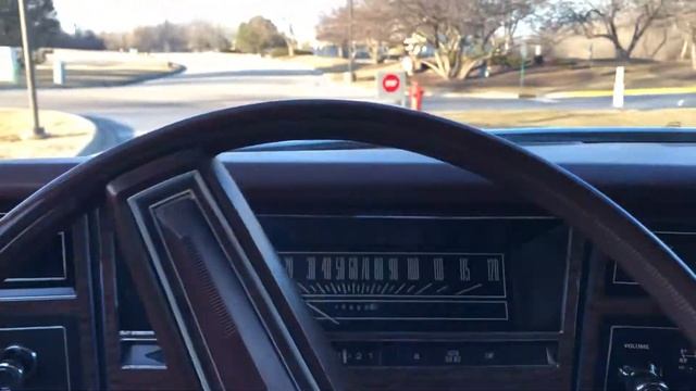 1973 Ford LTD Drive смотреть онлайн