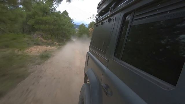 FAMILY 4x4 OVERLAND with Land Rover Defender OFF-ROAD / OFF-GRID Camper (3 weeks exploring - Part 1 смотреть онлайн