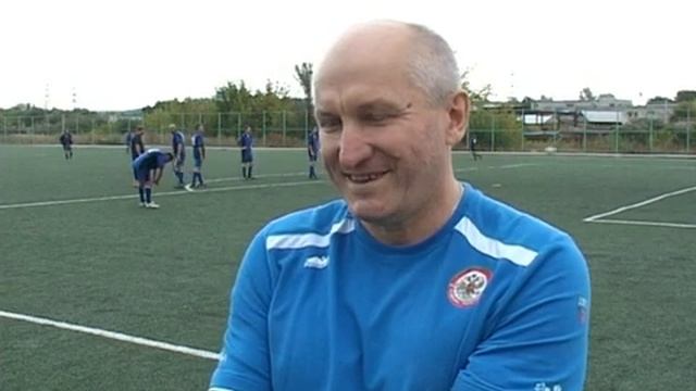 Сборная ветеранов по футболу Кузнецка встретилась с командой г. Димитровграда. Август 2010 год. смотреть онлайн